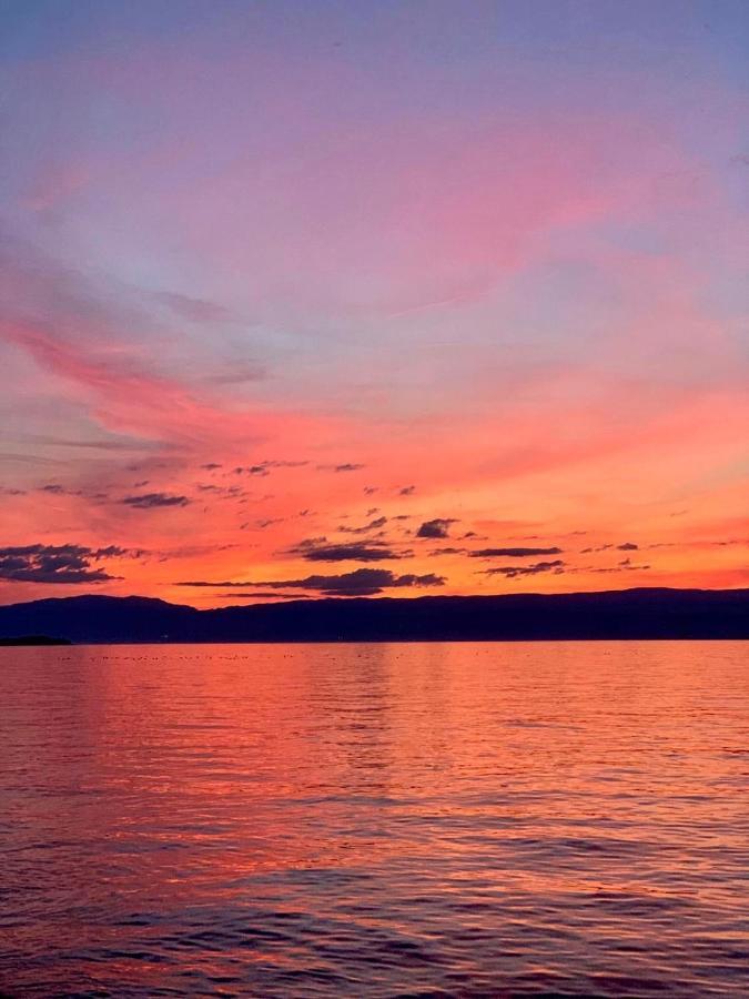 Ecrin Balneo Sauna A Thollon Lägenhet Exteriör bild